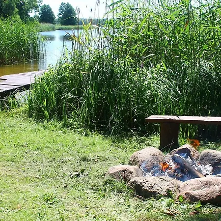 Bajkowe Mazury Wakacyjny 펜션 Mikołajki